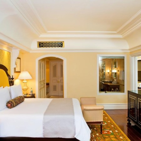 lila-palace-bangalore
